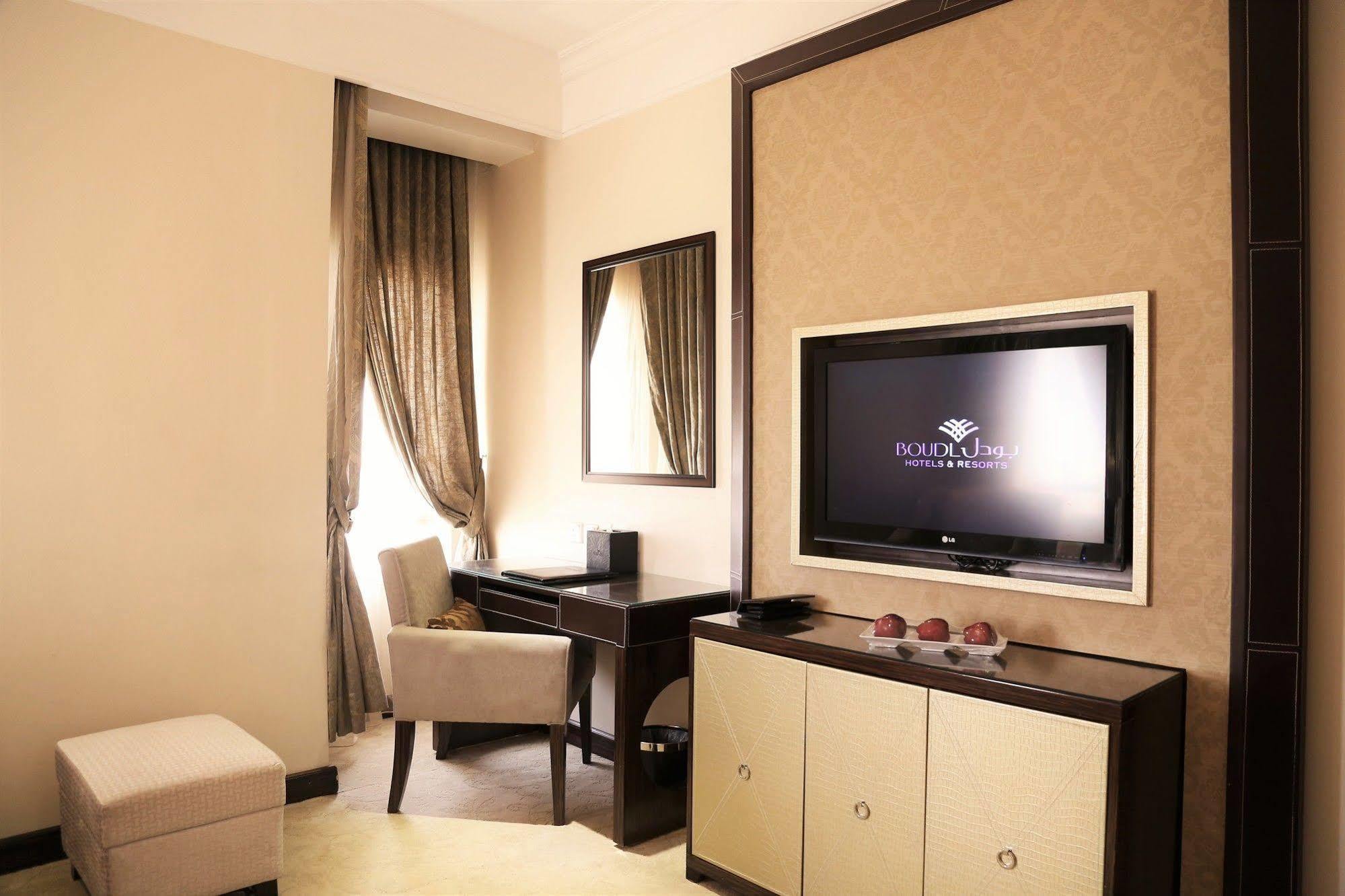Aparthotel Boudl Kuwait Al Fahahil Kuwait City Exterior foto
